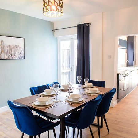 Stunning House - Sleeps 7 - 5 Mins Walk To Lincoln High Street - Parking - Wifi Villa Ngoại thất bức ảnh